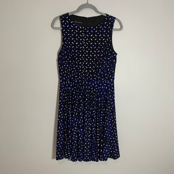 Donna Morgan sleeveless fit and flare stretch knee length career dress - Picture 1 of 9